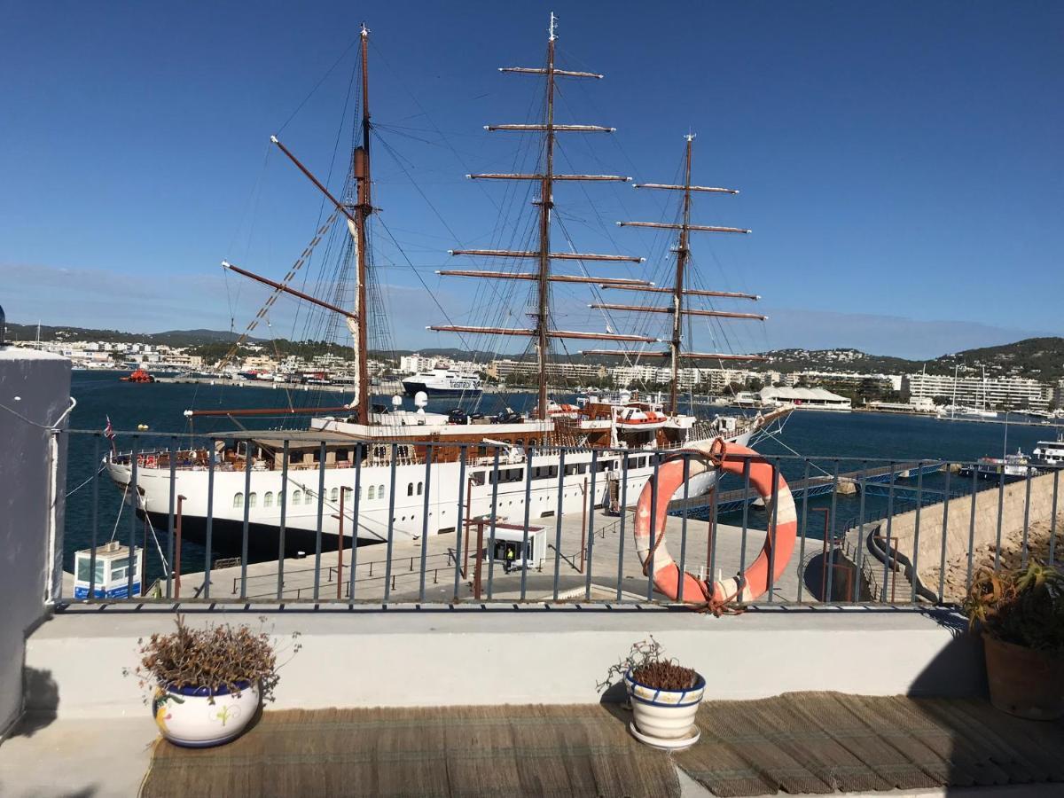 Mirador De La Virgen Atico Con Terraza Y Estudio Sin Terraza Apartment Ibiza Bagian luar foto
