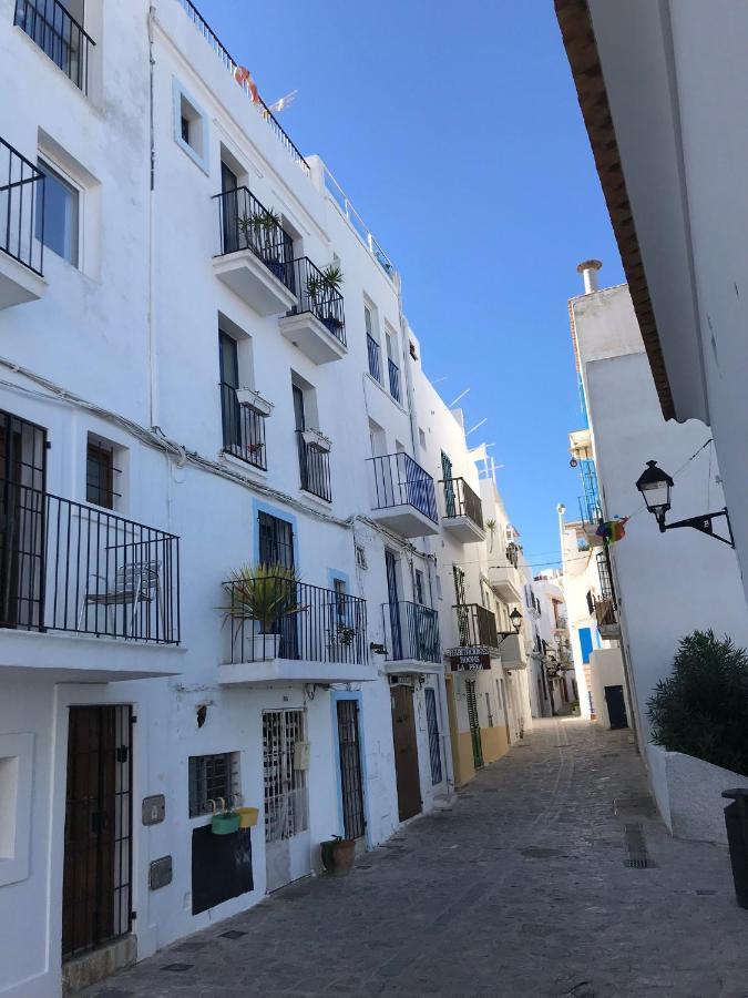 Mirador De La Virgen Atico Con Terraza Y Estudio Sin Terraza Apartment Ibiza Bagian luar foto